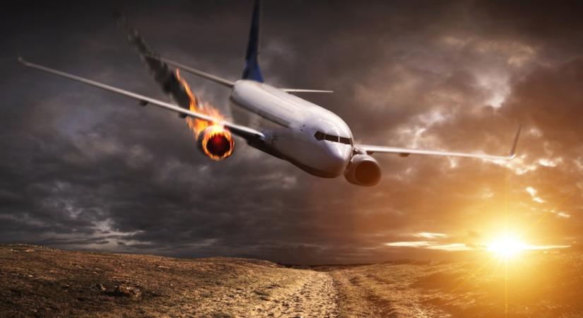 Megrázó videó: felszálláskor borult lángokba a repülőgép, az életükért menekültek a rémült utasok