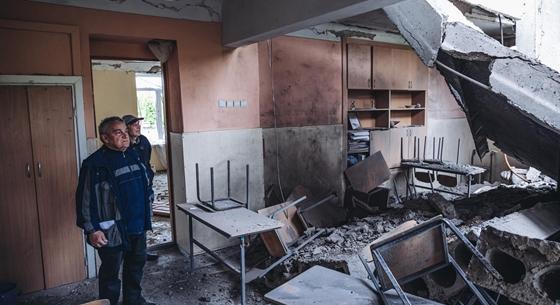 Csak áprilisban 100 gyerek halt meg a háborúban, az oroszok 101 kórházat pusztíthattak el