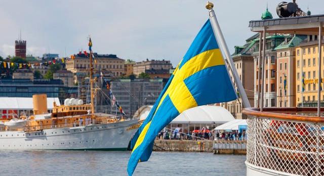 Svédország egyszerűsít az adminisztratív eljárásokon, hogy az ukrán menekültek könnyebben találjanak munkát