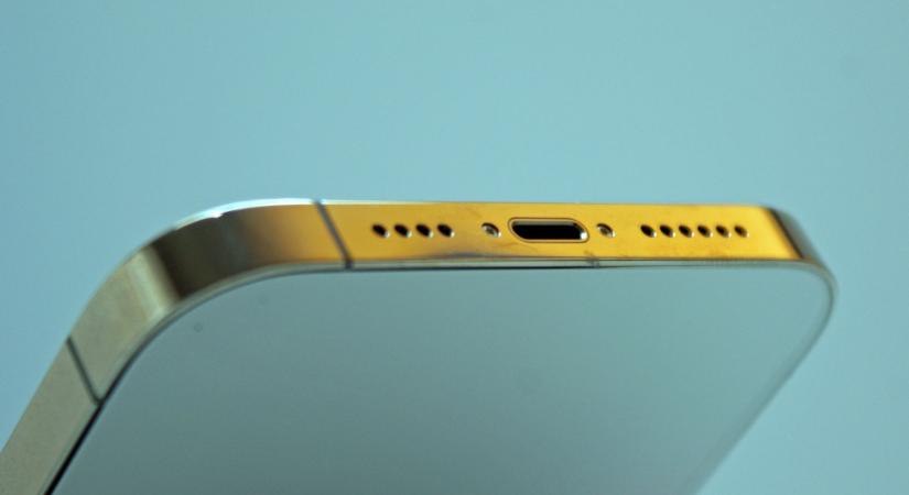 Végre USB-C-re válthatnak az Apple iPhone-ok