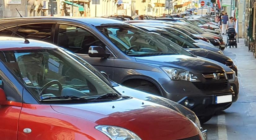 Újlipótvárosban is kizárólagos lakossági parkolási rendet vezetnek be – Itt vannak a részletek!