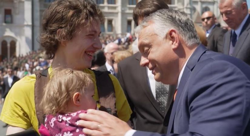 Orbán Viktor megmutatta, mi történt az elnöki beiktatás után (VIDEÓ) (videó)