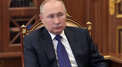 Ezúttal egy brit hírszerző beszélt Putyin vélt súlyos betegségéről, aminek köze lehet a háborúhoz is