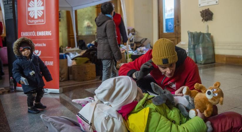 Az ukrán határőrség szerint napok óta többen térnek haza Ukrajnába, mint ahányan elmenekülnek