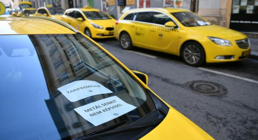Nem sokáig örülhettek: hiába a tarifaemelés, a taxitársaságok is tagdíjaik emelését tervezik