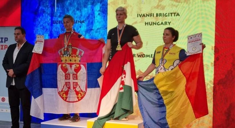 Szkander: Kőváriné Ivánfi Brigitta két aranyérmet nyert az Eb-n