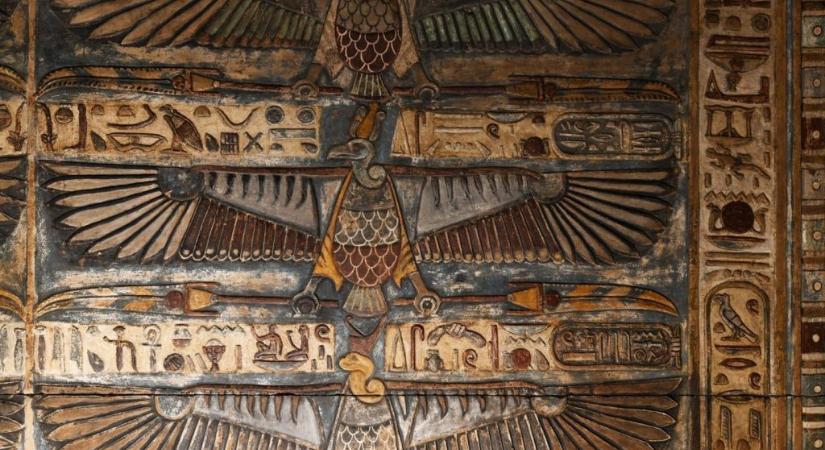Megelevenedtek egy ókori egyiptomi templom eredeti színei