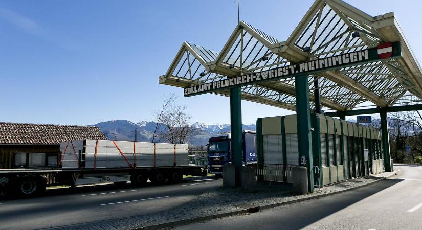 Ausztria feloldja a beutazási korlátozásokat