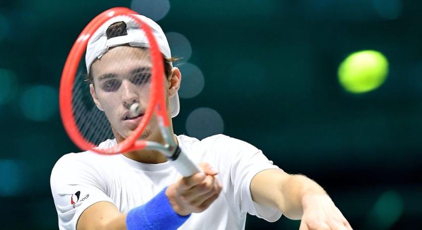 Piros Zsombor legyőzte a korábbi wimbledoni elődöntőst a Roland Garroson
