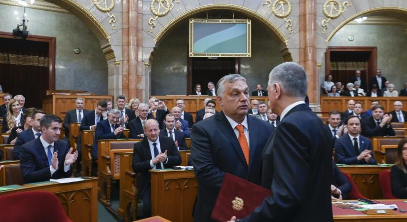 Hivatalos: Orbán Viktort választották meg Magyarország miniszterelnökének