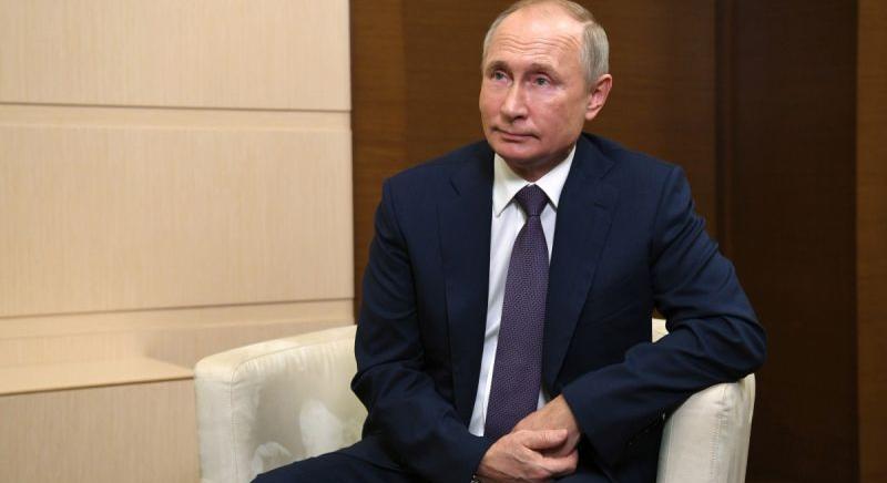 Putyint sürgősen kórházba kellett vinni – lapértesülések szerint komoly a baj
