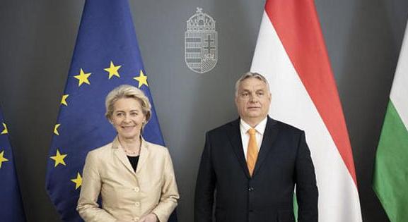 Ursula von der Leyen gratulált Orbán Viktornak