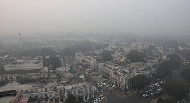 49 fokot mértek Delhiben, napokig marad a 40 fok feletti hőmérséklet