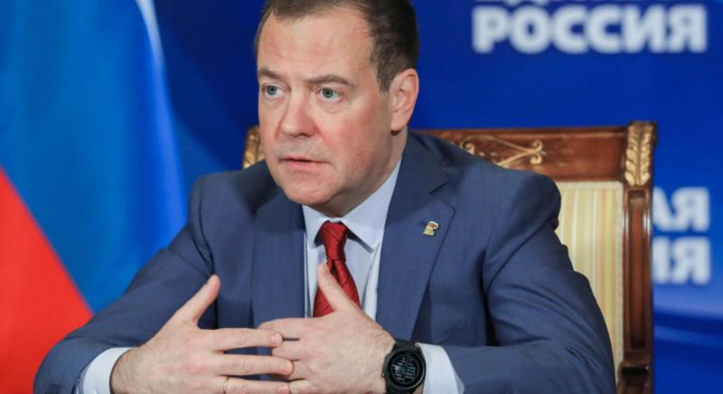 Medvegyev állítja, egyes államokban akár éhínség is kitörhet