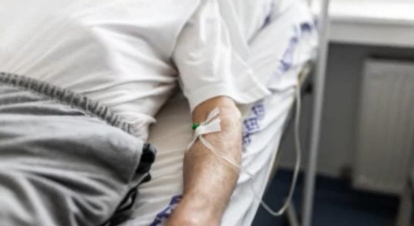 Eddig Svájcba kellett érte utazni, itthon most először egy nyolcvan éves férfi kapta meg az újfajta rákkezelést