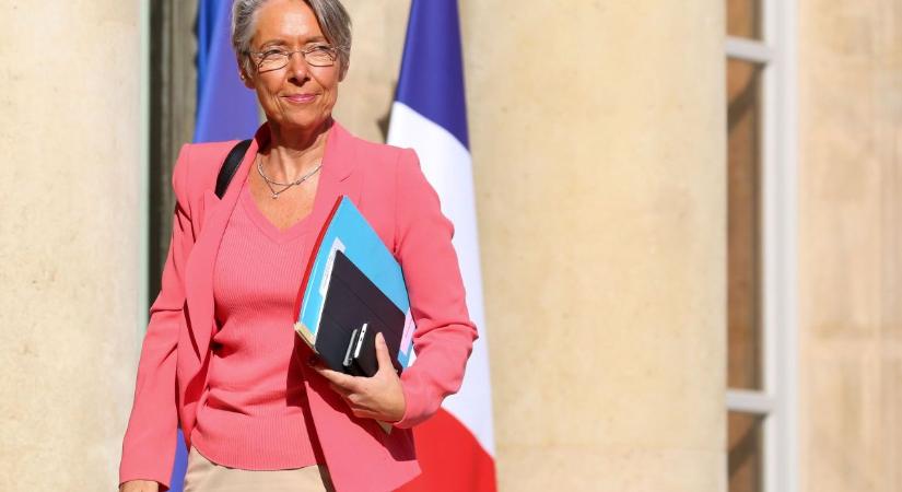 Harminc év után először van ismét női miniszterelnöke Franciaországnak