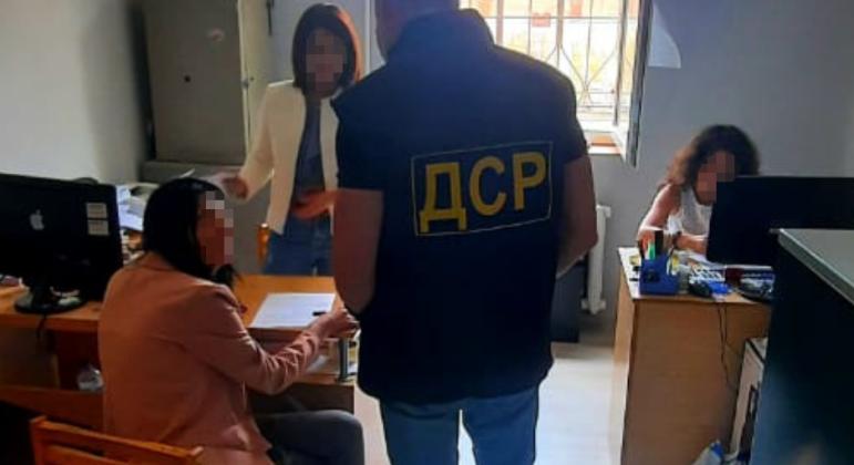 Eljárás indult a Derzskomzem beregszászi hivatalának egykori vezetője ellen