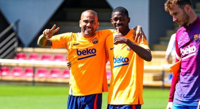 A Barcelona mégis teljesítené Dani Alves kívánságát