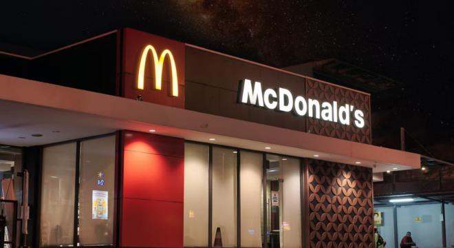 Végleg kivonul a McDonald’s Oroszországból