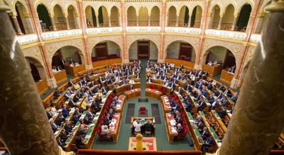 Döntött a parlament: tizenegy minisztériuma lesz Magyarországnak
