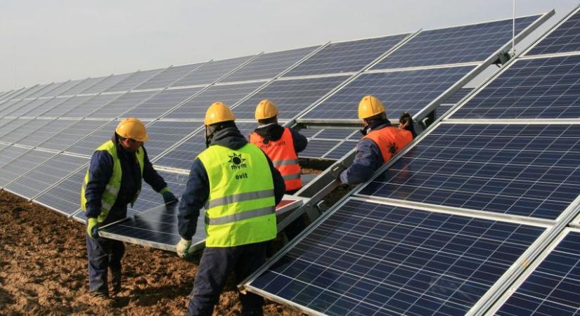 Országszerte 28 új naperőművet épít az MVM