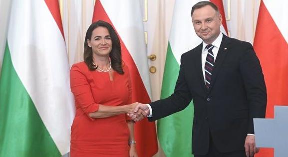 Novák: Magyarország és Lengyelország a helyreállítási alapból járó összeg folyósítását követeli