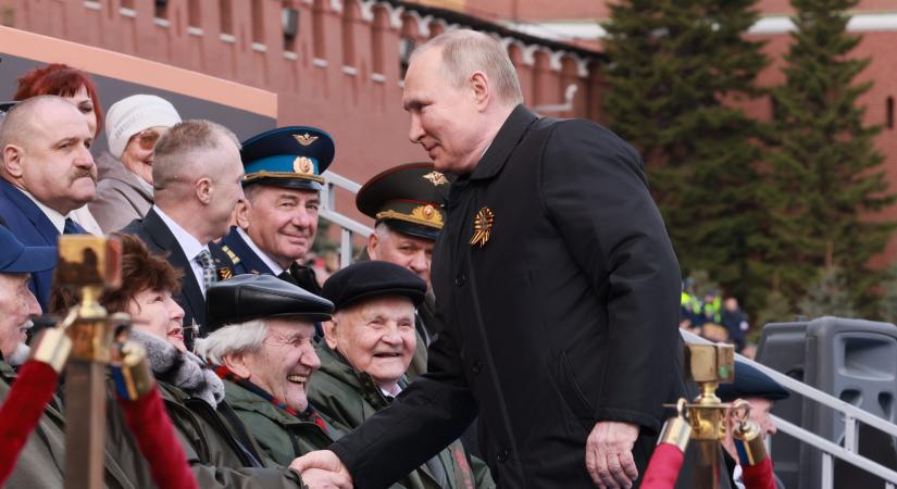 „Putyinnak elkezdtek fogyni az emberei, még tovább szűkítheti céljait”