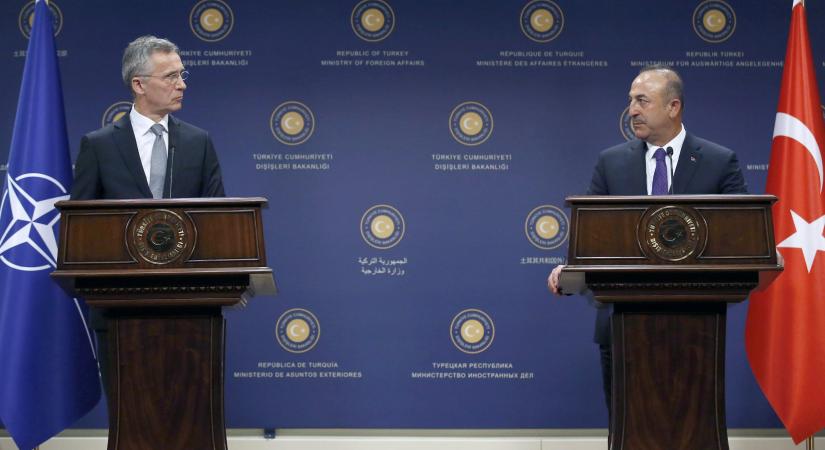 Szakértő: „Törökország zsarolja a NATO-t, nem tartoznak a szervezethez”