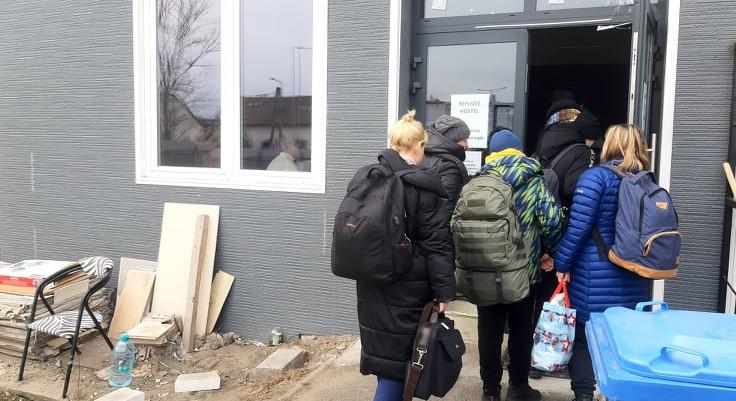 Több mint 9000 ukrajai menekült érkezett kedden