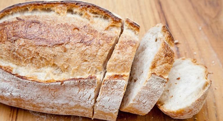 Brutálisan elszabadulhatnak az árak júliustól: ennyibe kerülhet a kenyér itthon