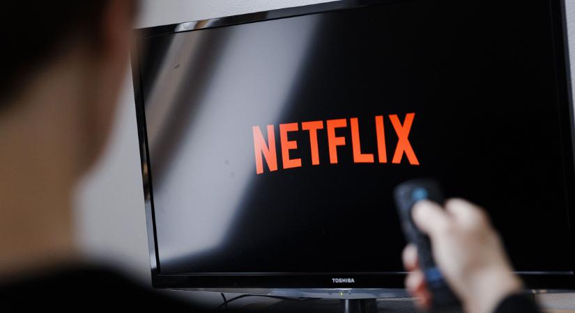Bajban a Netflix: tömeges leépítésbe kezdett a cég