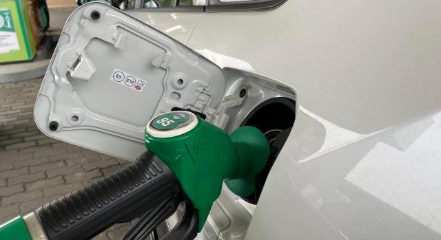 Durván emelkedik a benzin beszerzési ára