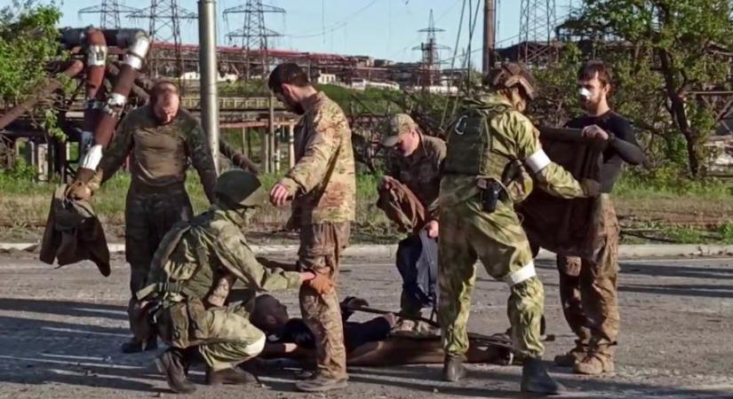 Rakétatámadás érte Dnyiprót, Moszkva állítja: 700 ukrán harcos adta meg magát az Azovsztalnál - Percről percre