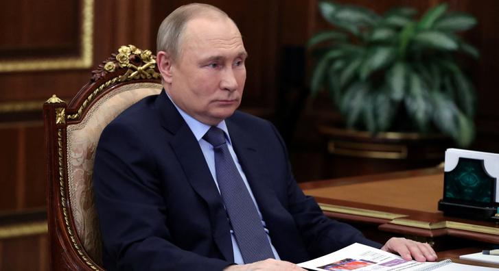 Vlagyimir Putyin megtartja élő sajtótájékoztatóját