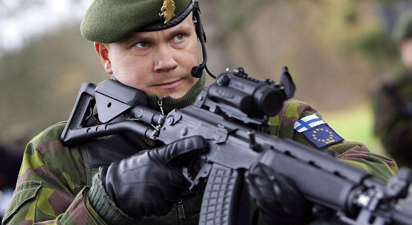 Ahogy jelentkeztek a NATO-ba, azonnal fegyvervásárlásba kezdtek a finnek és a svédek