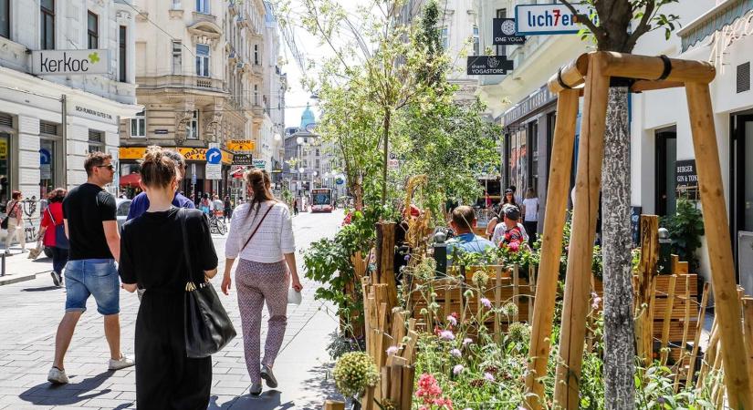 Bécs nagyon belehúz az autómentességbe: szabadtéri nappalikká alakítják az utcák egy-egy szakaszát