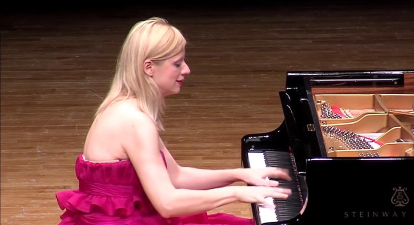 A Margitszigeti Színház lemondta egy putyinista zongorista fellépését