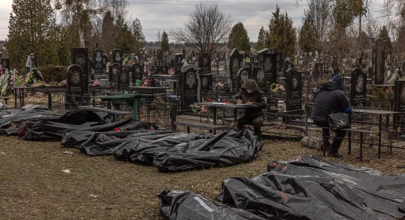 Legkevesebb 10 ukrán civillel végeztek az oroszok szerdán, köztük két gyerekkel