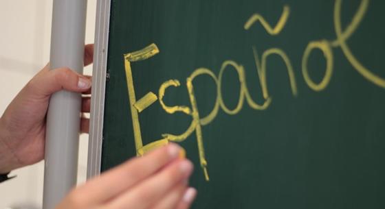 600 millióan beszélik, ez a második leggyakrabban használt nyelv a Facebookon: miért éri meg spanyolul tanulni?