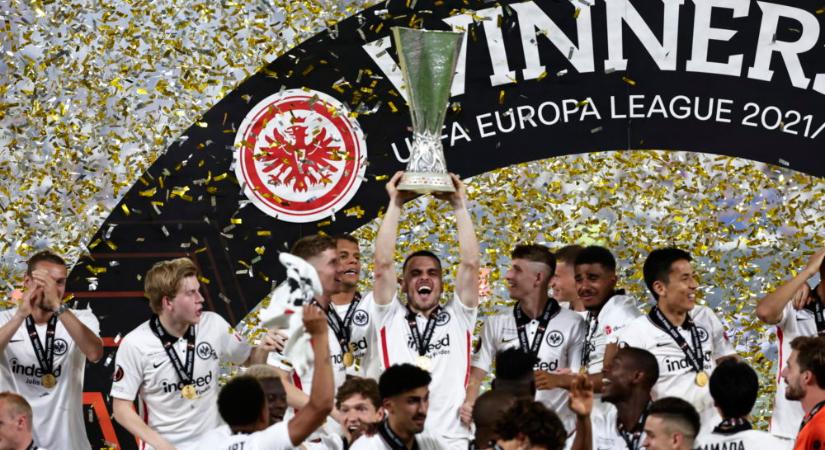 Tizenegyespárbaj döntött, a Frankfurt nyerte meg az Európa-ligát