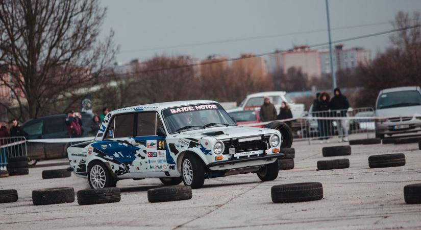 A Rally 3-as bajnokságot célozta meg a szlalomban aranyérmes autóversenyző