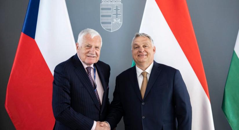 Orbán Viktor udvariassági látogatás keretében fogadta Václav Klaust