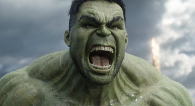 A She-Hulkon röhög az internet, aki átváltozva is "dögös" ügyvédnő marad