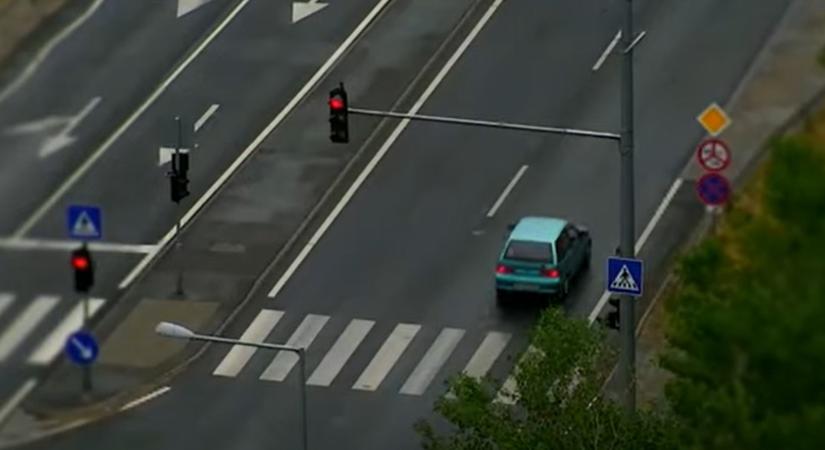 Ennyire izgatta a piros lámpa a Debrecen közelében lefülelt autósokat