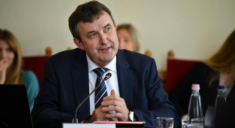 Koncz Zsófia miniszterhelyettes, Vitézy Dávid államtitkár lehet a Palkovics-féle új minisztériumban