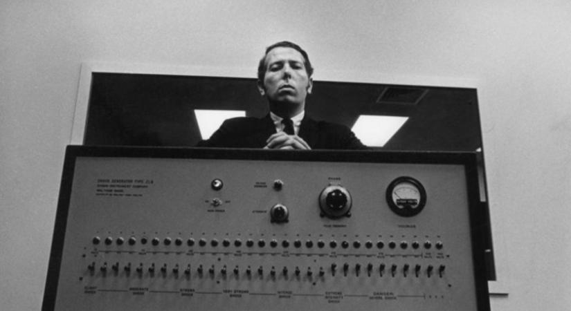 A kísérlet, amelyből kiderült: felsőbb utasításra bárkiből válhat gyilkos - A Milgram-kísérlet és az eltelt idő tanulságai