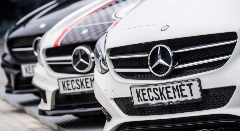 A Mercedes kevesebb autót gyártott, mégis több nyereséget ért el