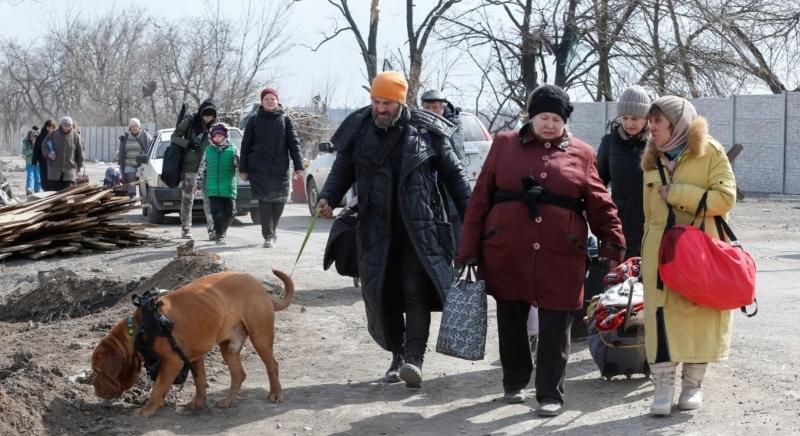 Az orosz ágyúzás civileket ölt meg Kelet-Ukrajnában, pokollá változtatja a Donyec-medencét