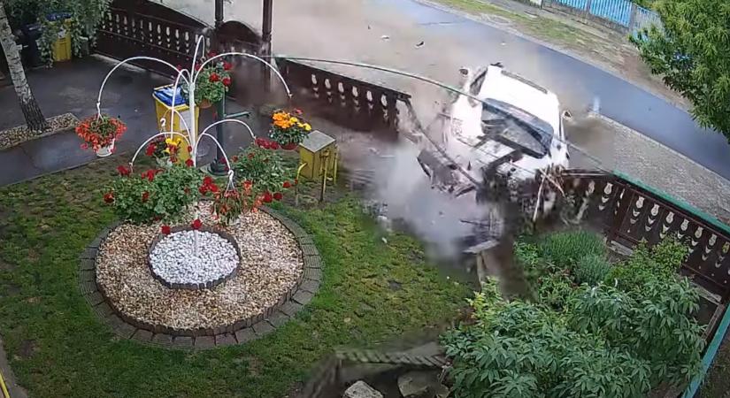 Videón a nyíregyházi Porsche-baleset