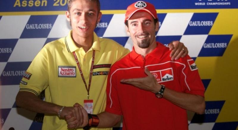 Rossi és Biaggi rivalizálása bunyóig fajult